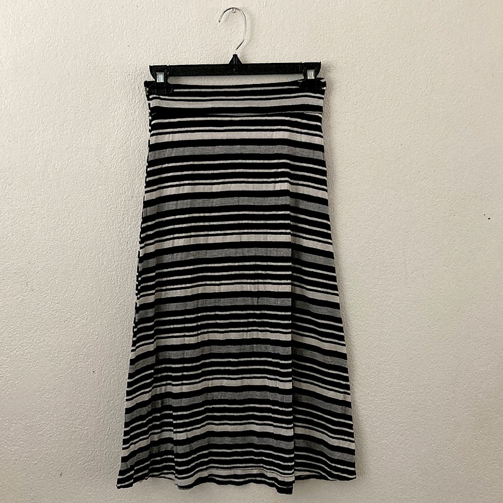 Skirt for girls.